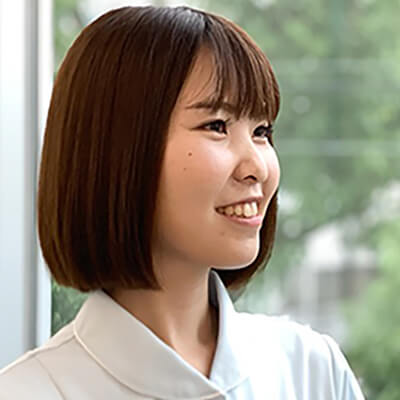 川端 麻友